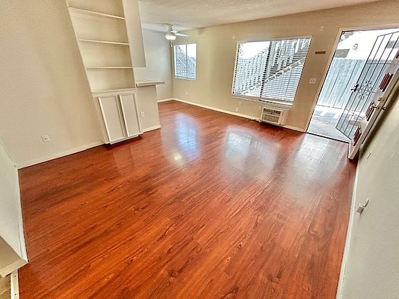 3rd image of 4135 38th St APT 2