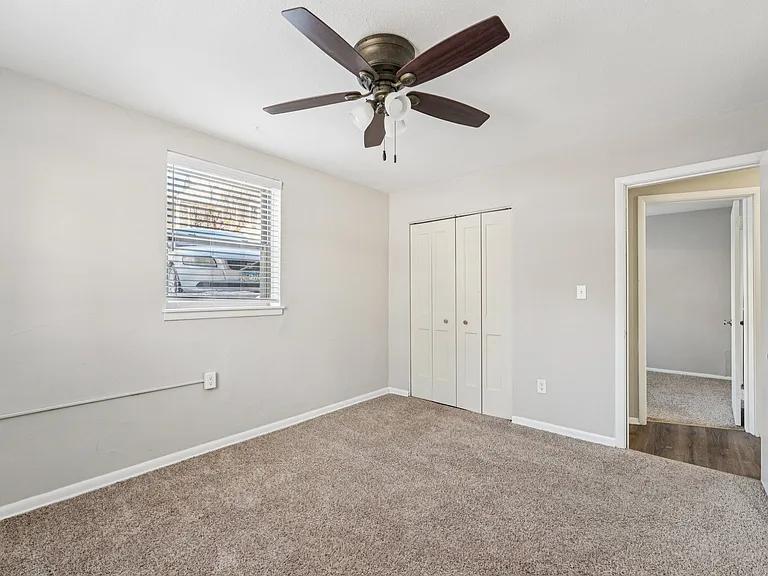 Priscilla Standish Apartments — Photo 31