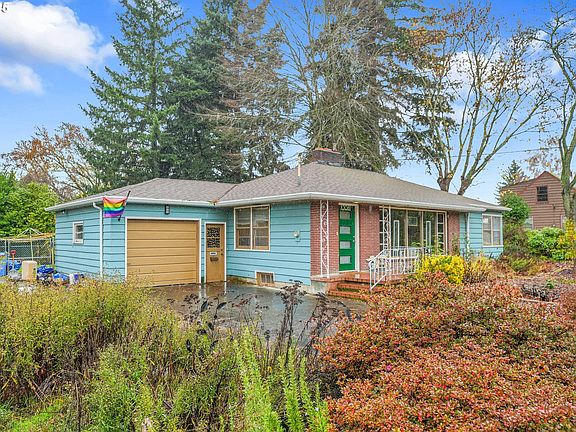 2nd image of 10081 SE 37th Ave