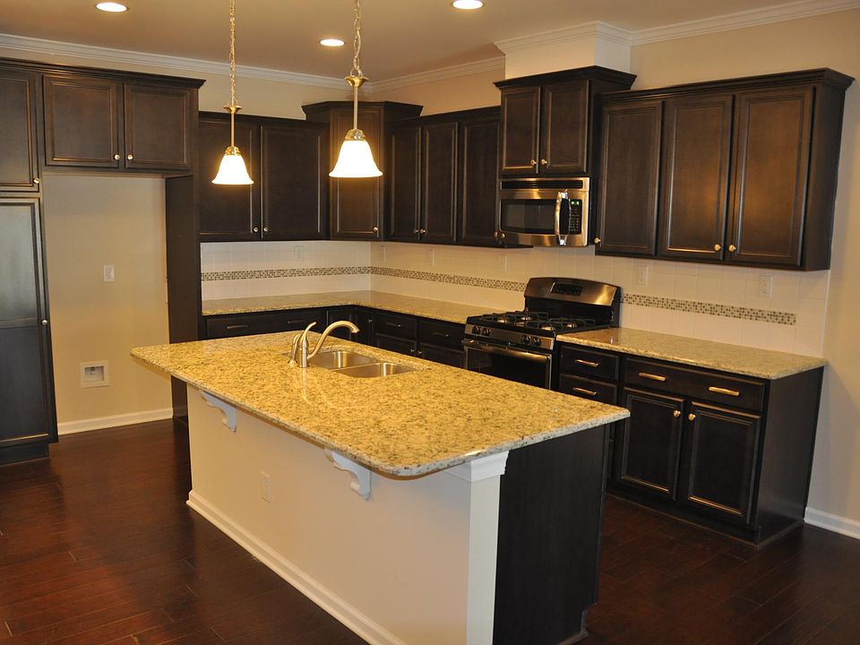 1st image of 218 Marietta Way