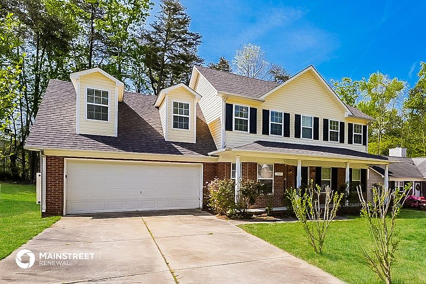 1st image of 202 Collinswood Ln