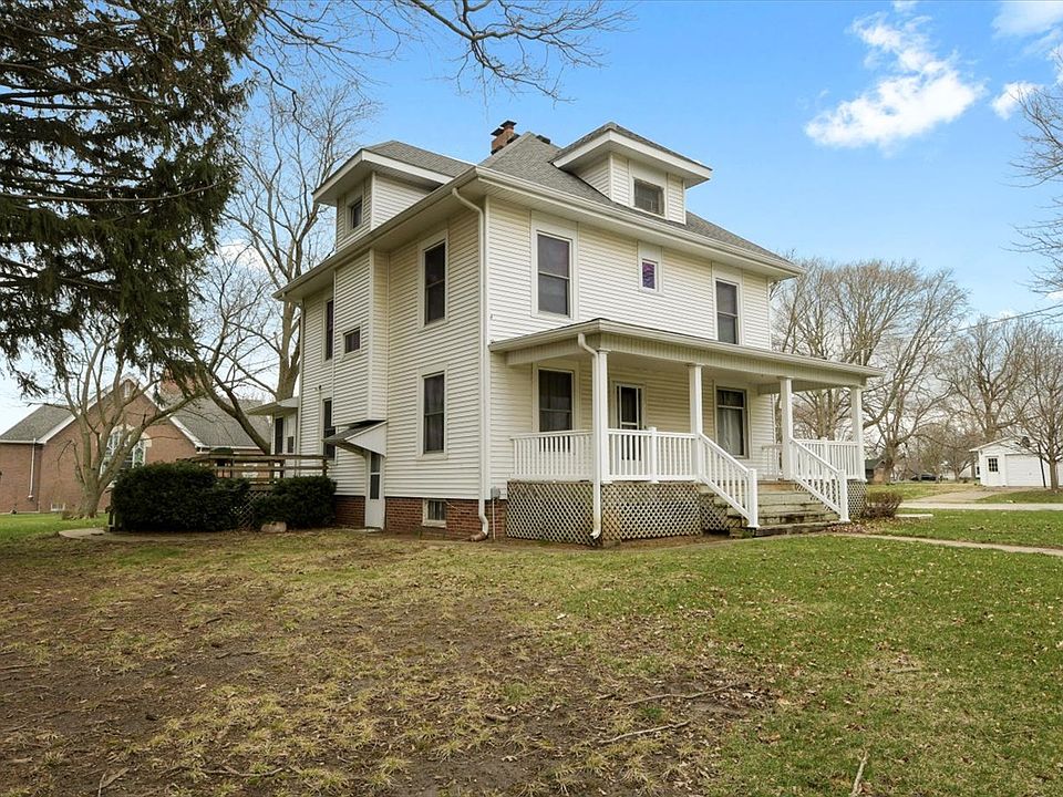 401 S Adams St, Philo, IL 61864 Zillow