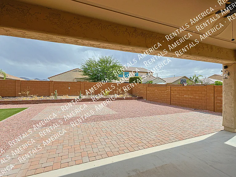 25951 W Tonto Ln — Photo 36