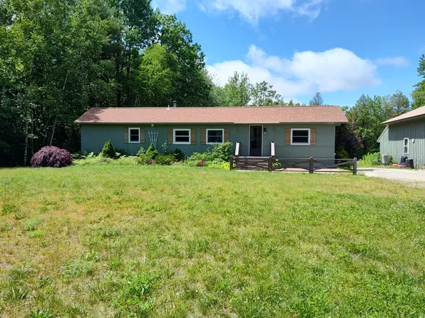 280 Yarmouth Road, Gray, ME 04039