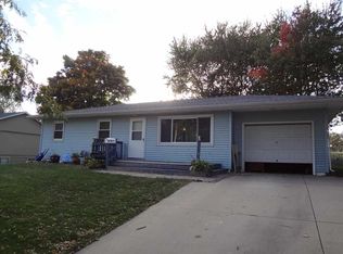 2792 Crestline Ave, Waterloo, IA 50702