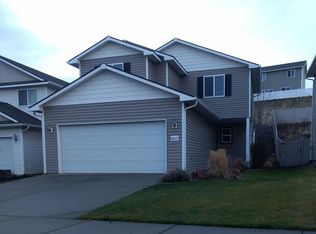 1065 SW Lost Trail Dr, Pullman, WA 99163