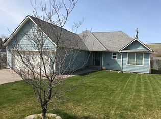 404 W Clay St, Dayton, WA 99328