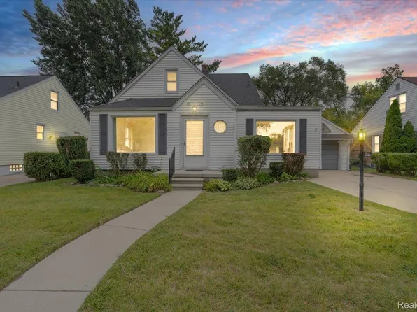 2251 Harvard Rd, Berkley, MI 48072