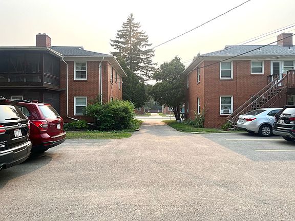 3rd image of 1217 S Midvale Blvd APT D