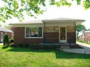4006 Clippert St, Dearborn Heights, MI 48125