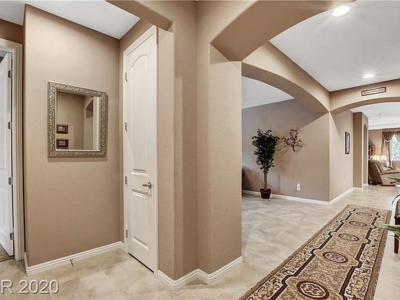 4th image of 759 N Arroyo Grande Blvd