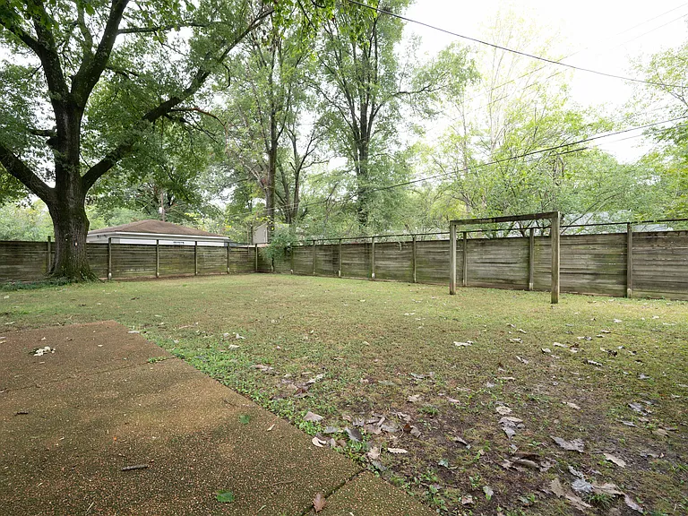 4586 Amboy Rd — Photo 9