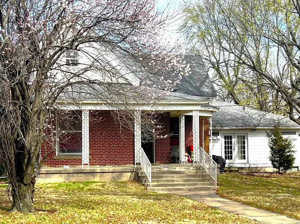501 N Russell St, Marion, IL 62959