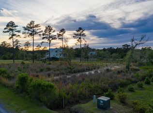 636 Broadmarsh Rd, Mc Clellanville, SC 29458