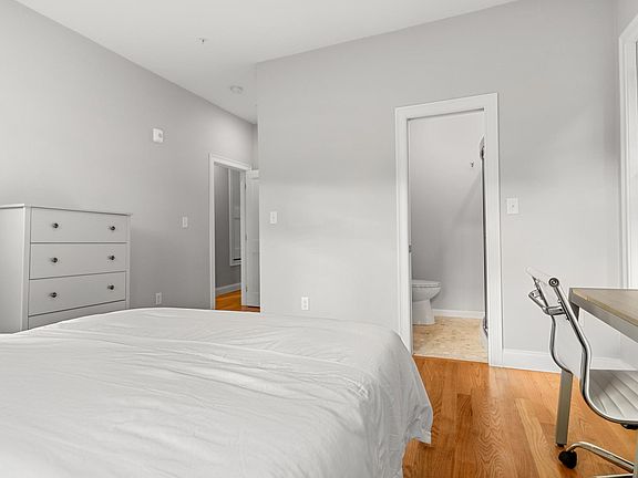 3rd image of 36 Emerson St #3B