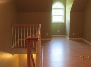 106 Idlewood Dr, Collinwood, TN 38450