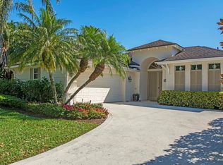 686 Hampton Woods Ln SW, Vero Beach, FL 32962