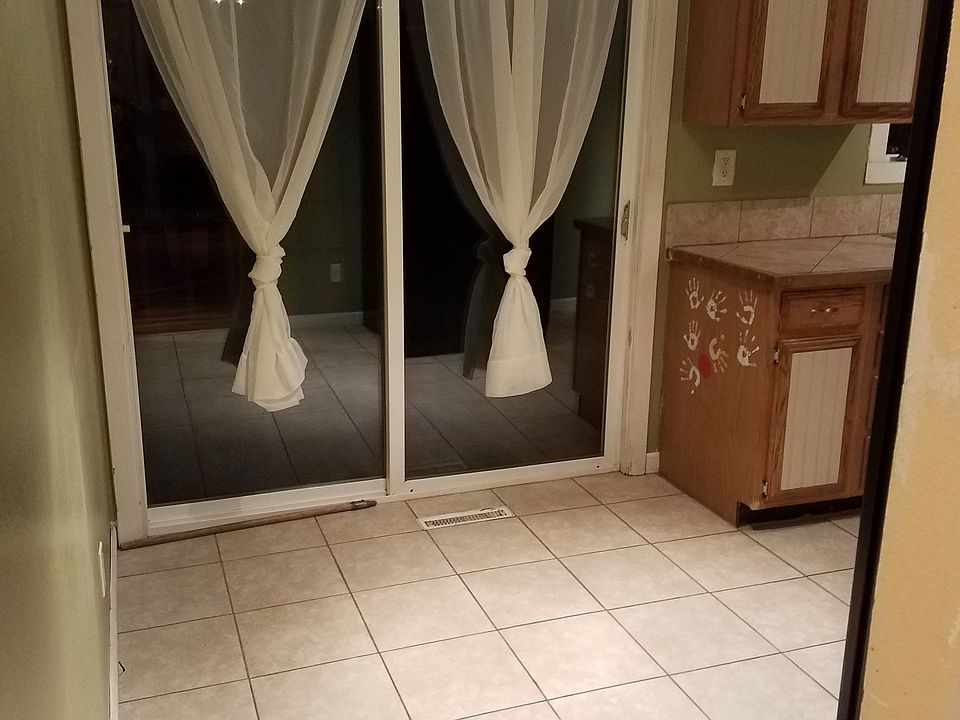 1st image of 1819 Crimson St