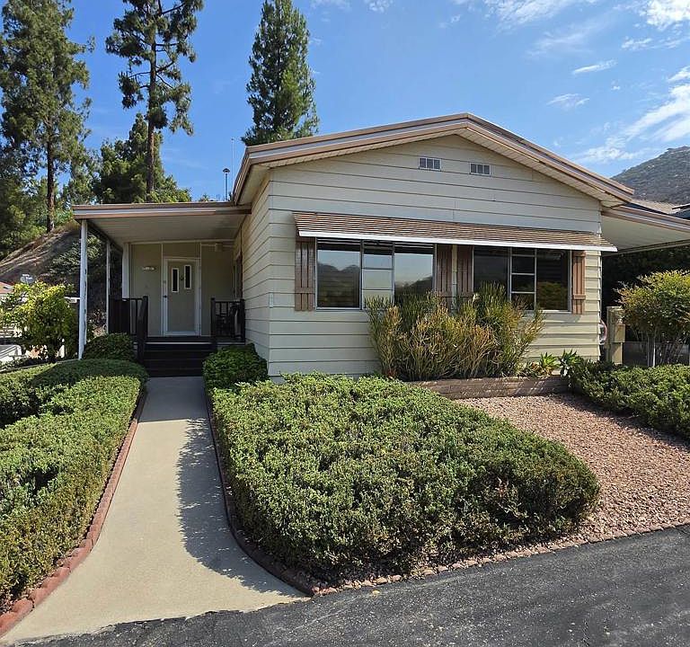 1st image of 8975 Lawrence Welk Dr Space 128