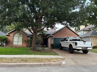 5737 Round Rock Rd, Haltom City, TX 76137