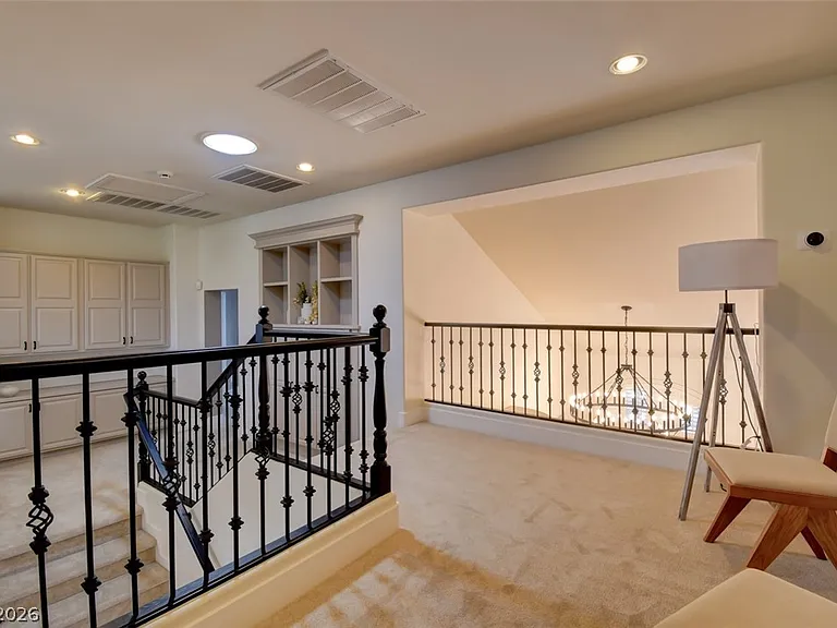 7686 Gossamer Wind St — Photo 35