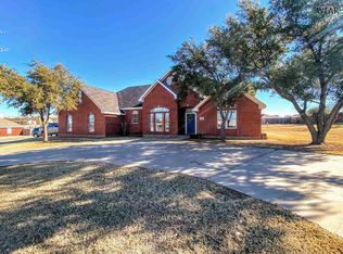 1100 Shore Line Dr, Wichita Falls, TX 76308