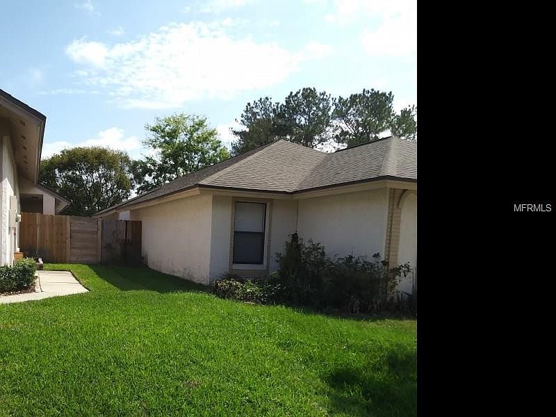 1st image of 3310 S Saint Lucie Dr