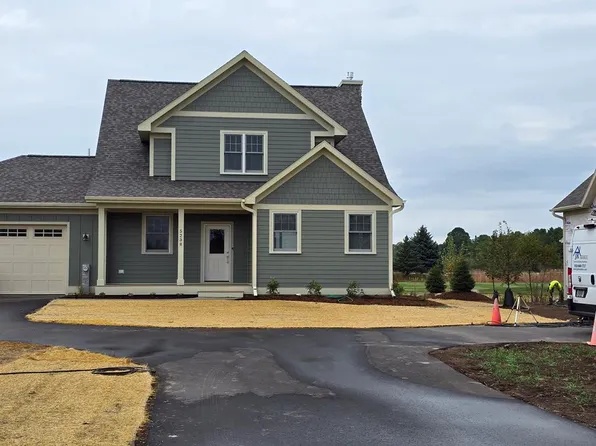 5238 Cobblestone Cir #22, Egg Harbor, WI 54209