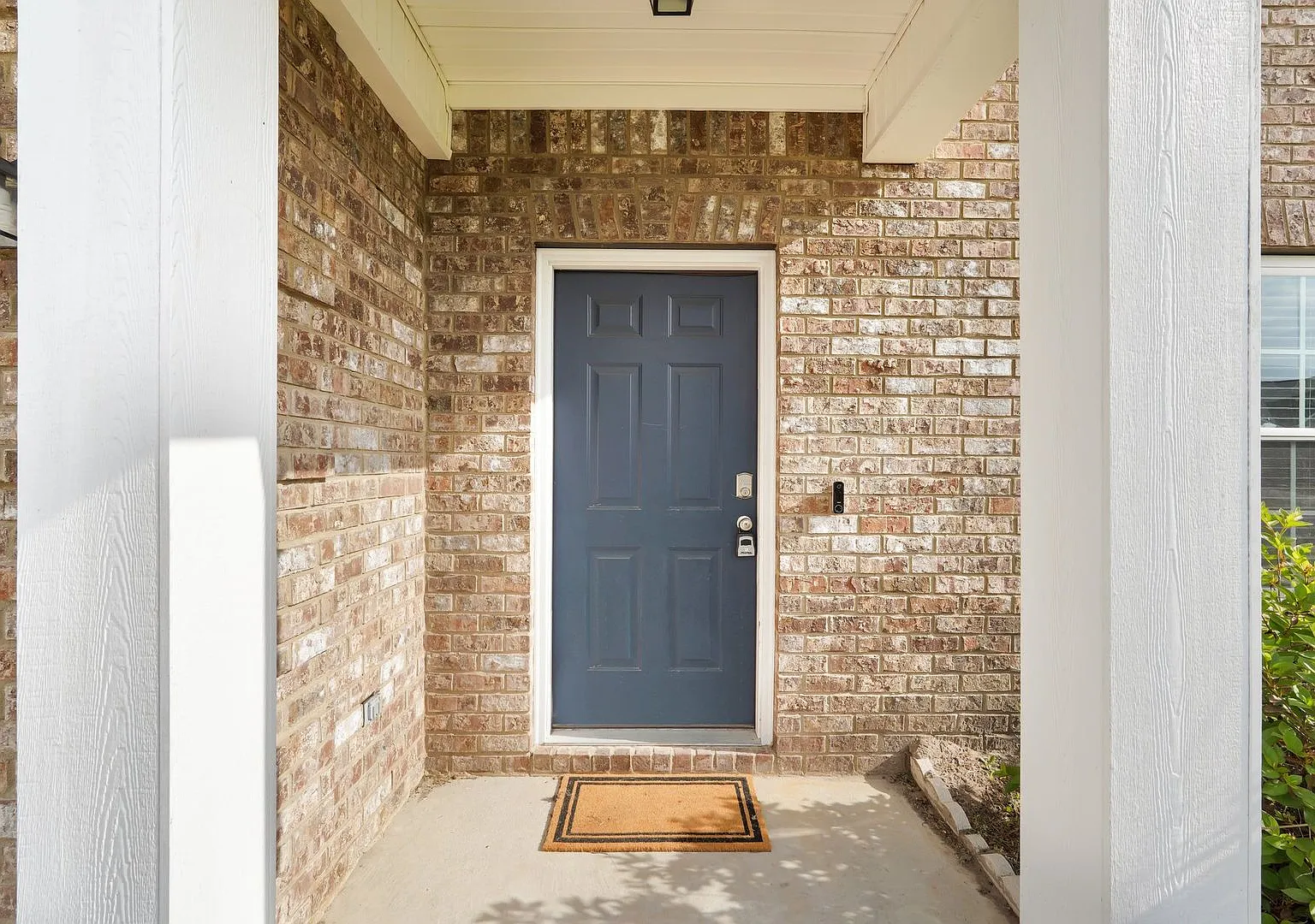 Available September 2026! (No Pets) — Photo 2