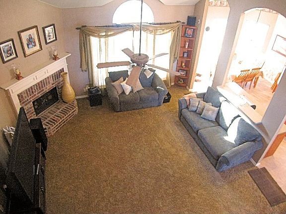 5th image of 1005 Yarnell Pl
