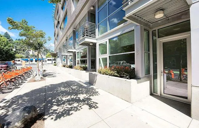 1234 SW 18th Ave #106 — Photo 2