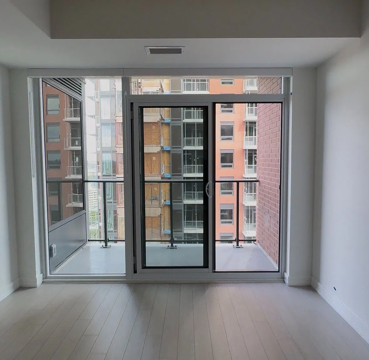 1 bed, $2,050 — Photo 2