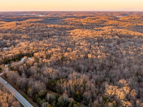 3155 N State Highway 7, Camdenton, MO 65020