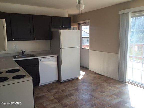 5th image of 168 Eastwood Dr
