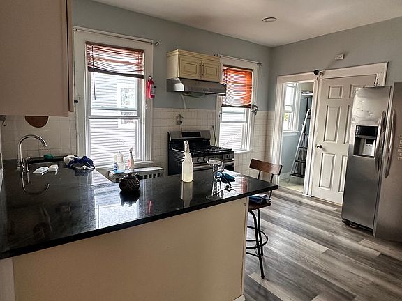 Kitchen (2)