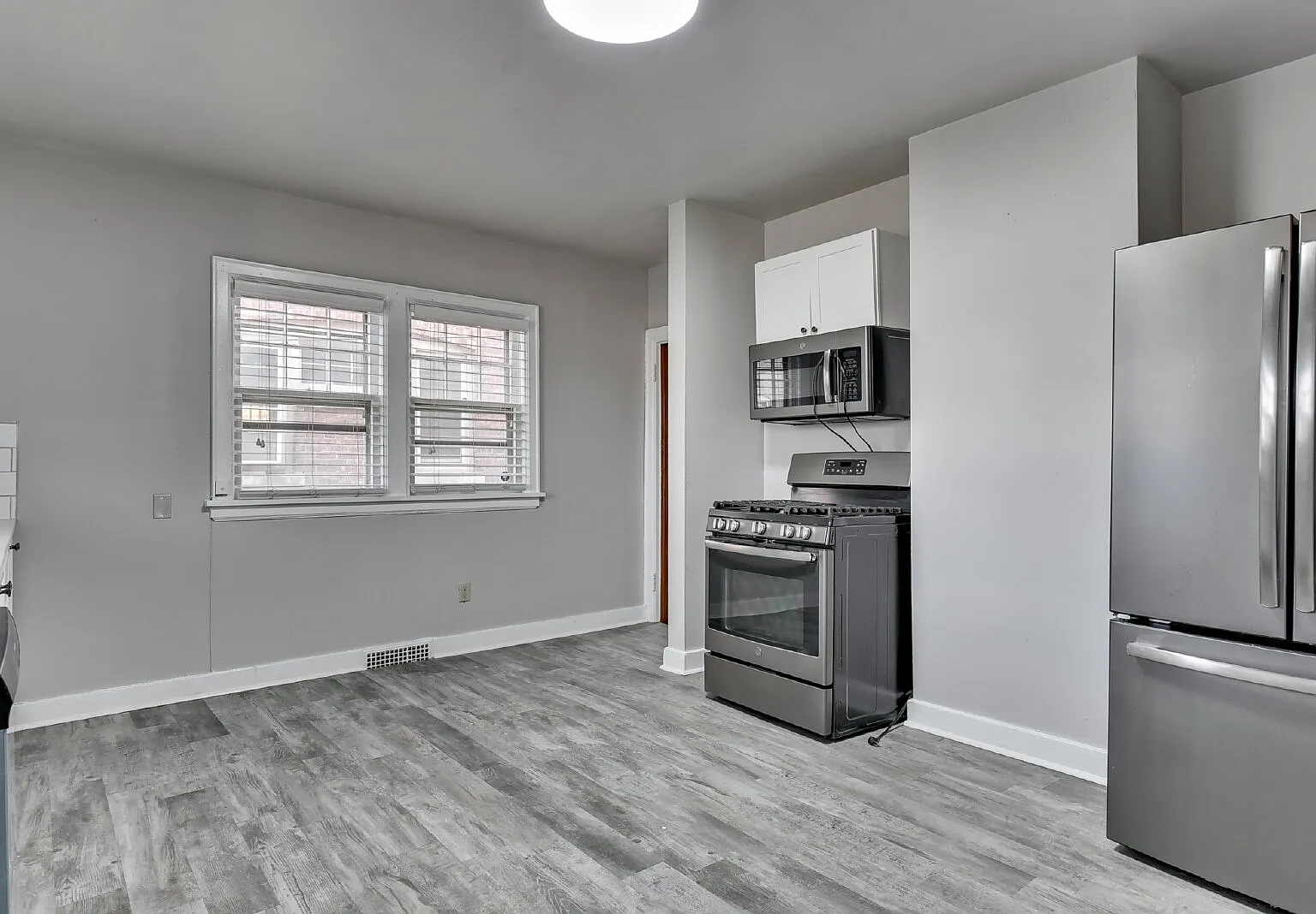1 bed, 1.0 bath, 1000 sqft, $950 — Photo 4
