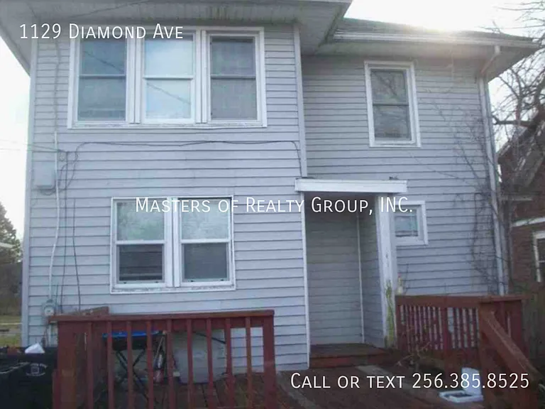 1129 Diamond Ave — Photo 32