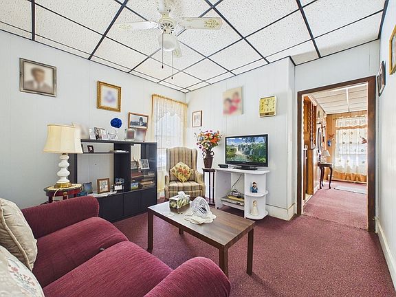 5th image of 304 Cambridge St