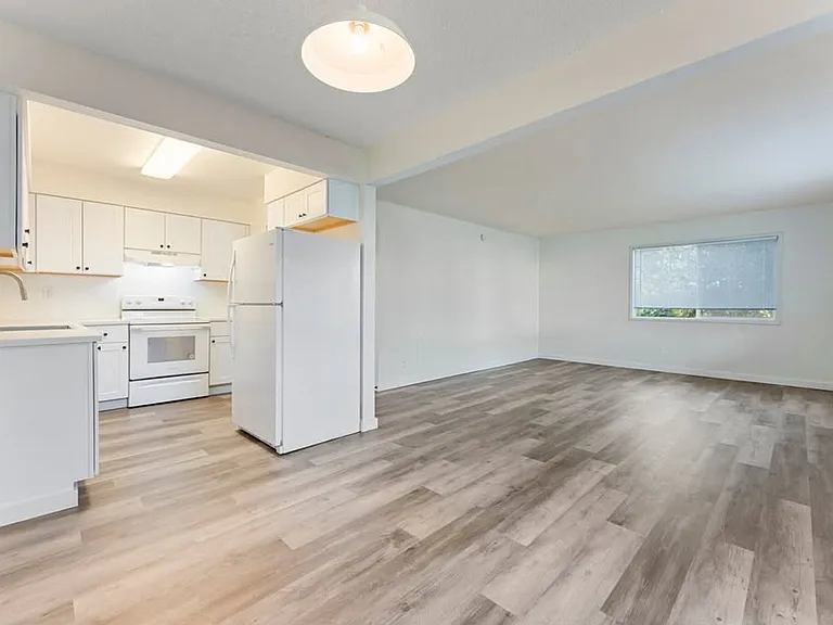 ES2275 -Eagle Rock Apartments — Photo 26