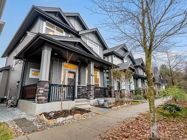 20427 83b Ave, Langley, BC V2Y 0R6