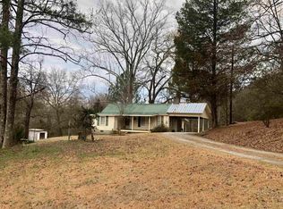 805 Fish Camp Rd, Chesnee, SC 29323
