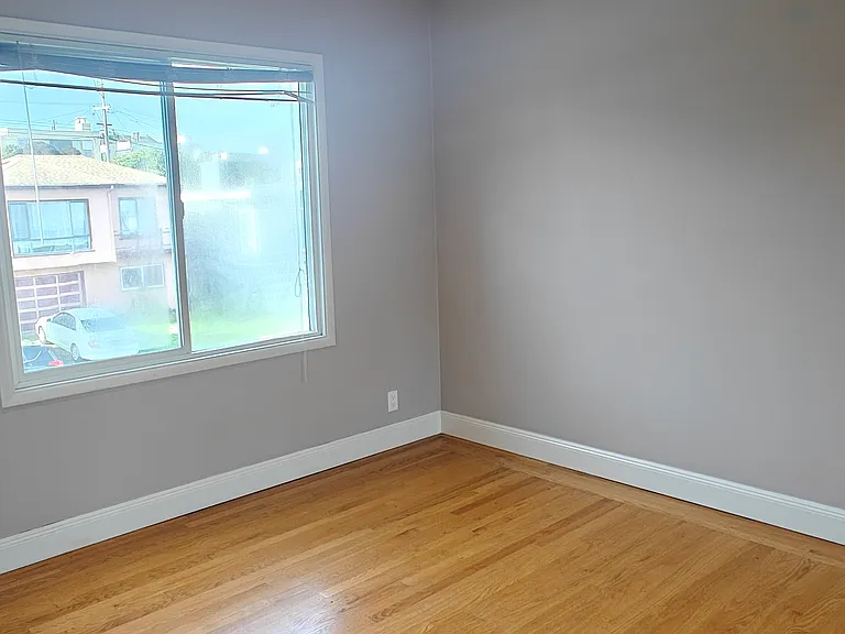 35 Avalon Dr — Photo 22