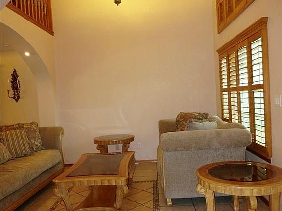 3rd image of 12343 Cora Viescas Ln
