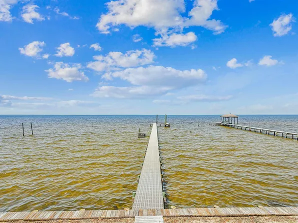 4536 Hickory Shores Blvd, Gulf Breeze, FL 32563