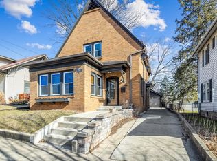 319 Sheridan St, Rockford, IL