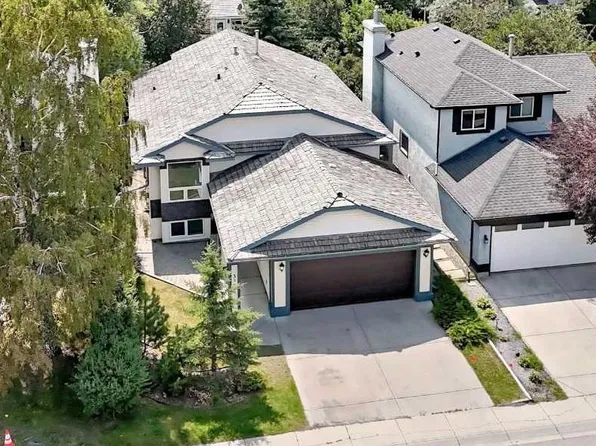 3569 NE Douglas Woods Hts SE, Calgary, AB T2Z 2G3