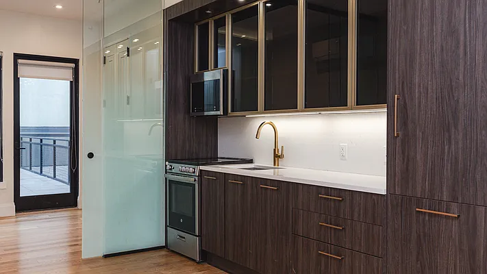 Rented by Nooklyn NYC LLC | media 11