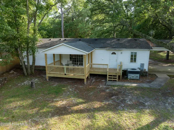 111 Cole Drive, Hampstead, NC 28443