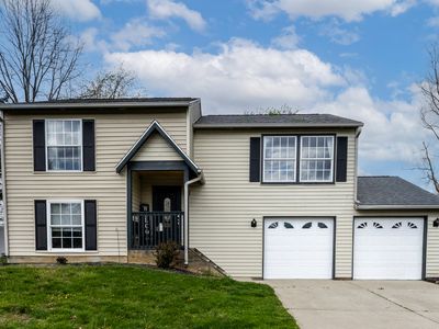 8231 N Chaucer Ct, Columbus, IN, 47201