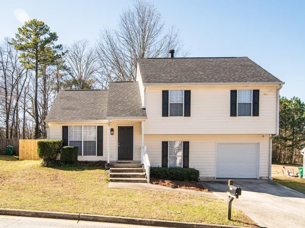 2777 Cedar Trace Dr, Ellenwood, GA 30294